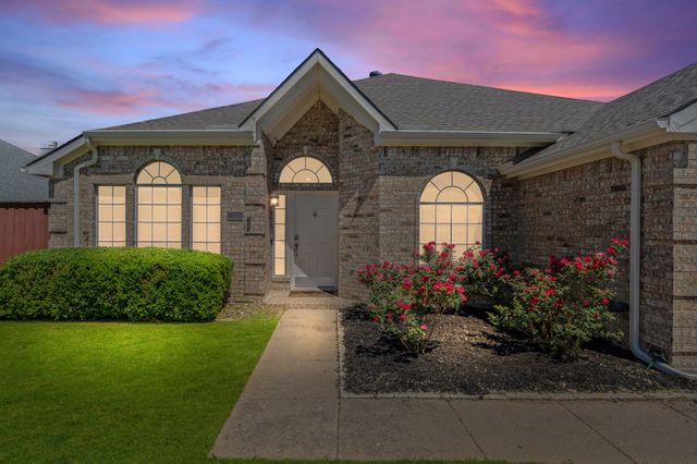 7512 Brookview Drive, Frisco, TX 75034