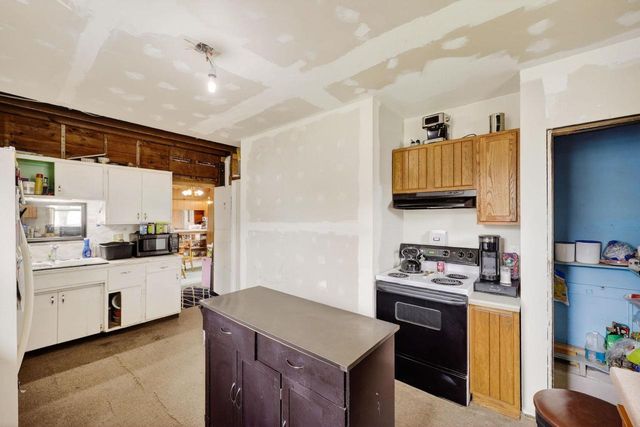 507 N Lincoln Avenue, Beaver Dam, WI 53916