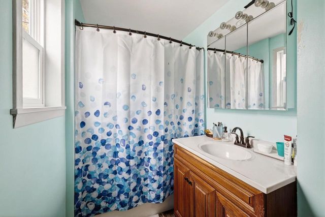 507 N Lincoln Avenue, Beaver Dam, WI 53916