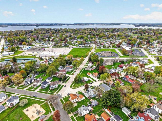 507 N Lincoln Avenue, Beaver Dam, WI 53916