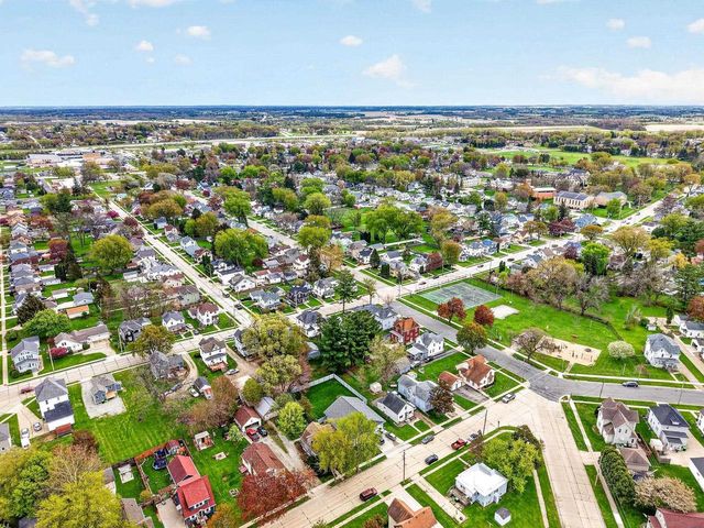 507 N Lincoln Avenue, Beaver Dam, WI 53916