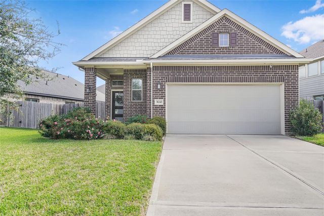 31243 Pinebrook Falls Lane, Hockley, TX 77447