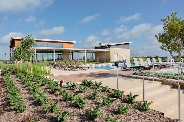 31243 Pinebrook Falls Lane, Hockley, TX 77447