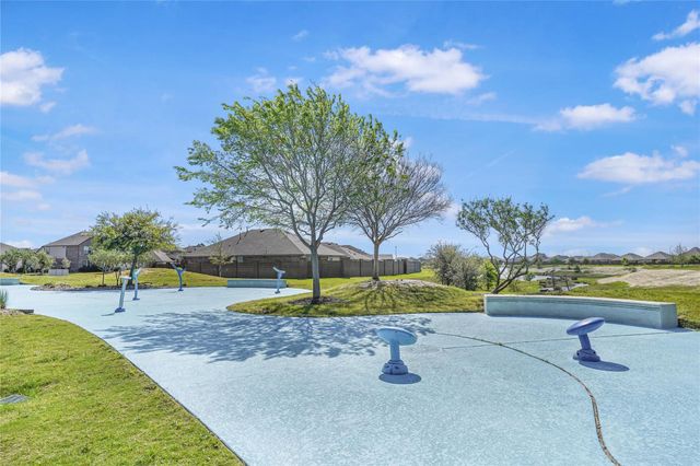 31243 Pinebrook Falls Lane, Hockley, TX 77447