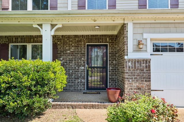 7612 Oakfield Way, Brentwood, TN 37027
