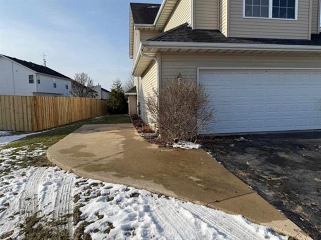 804 Indian Dancer Trail, Belvidere, IL 61008