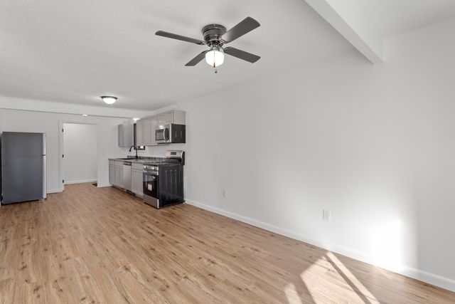 120 Hooksett Turnpike, Concord, NH 03301