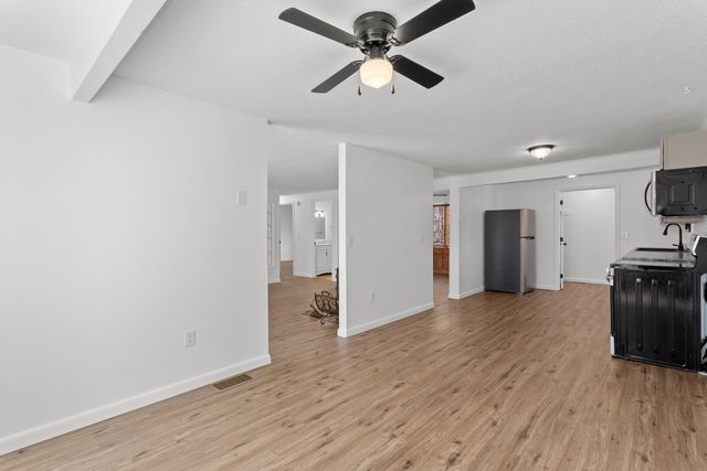 120 Hooksett Turnpike, Concord, NH 03301