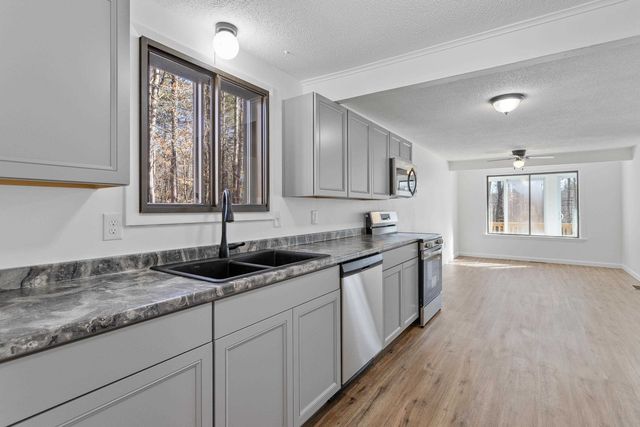 120 Hooksett Turnpike, Concord, NH 03301