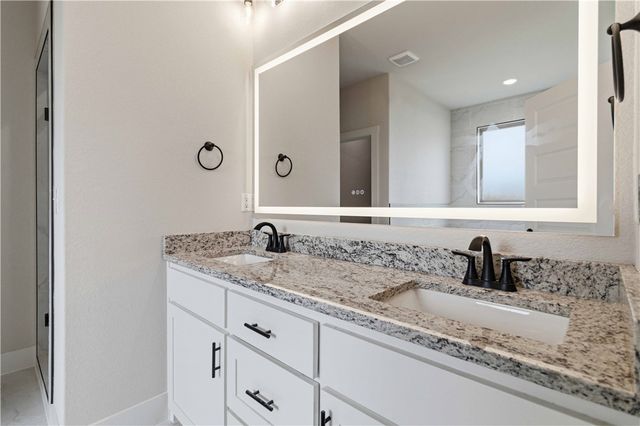 6704 Orange Avenue, Bentonville, AR 72713