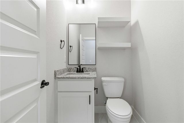 6704 Orange Avenue, Bentonville, AR 72713