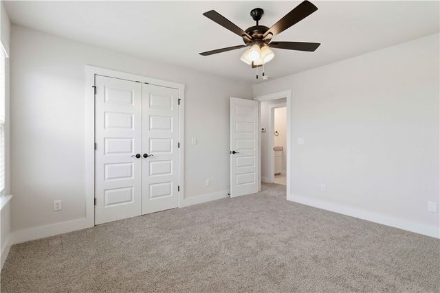 6704 Orange Avenue, Bentonville, AR 72713
