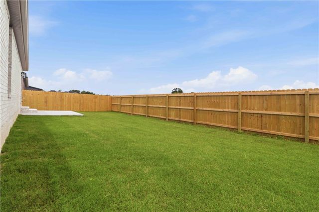 6704 Orange Avenue, Bentonville, AR 72713