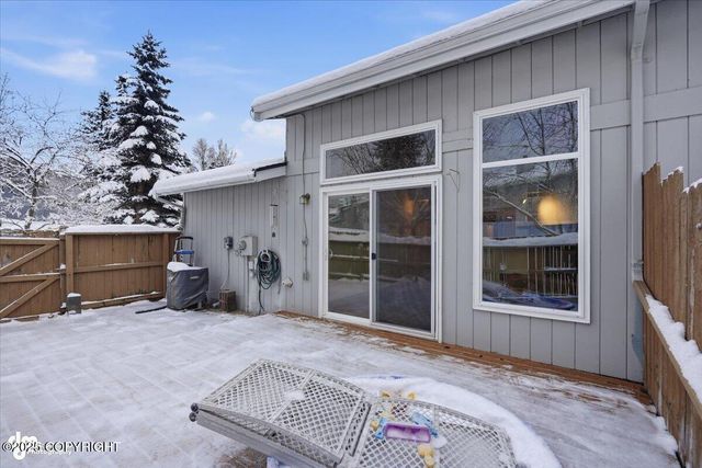 1833 Parkside Drive, Anchorage, AK 99501