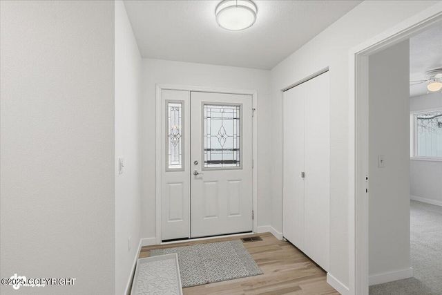 1833 Parkside Drive, Anchorage, AK 99501