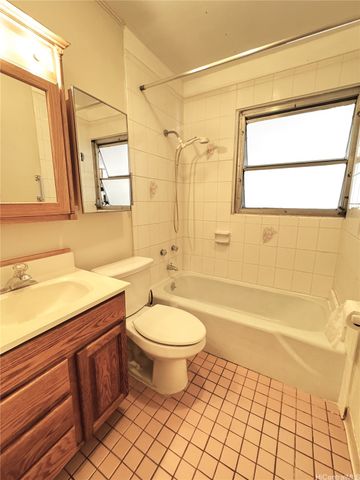 95-182 Waikalani Drive, Mililani, HI 96789