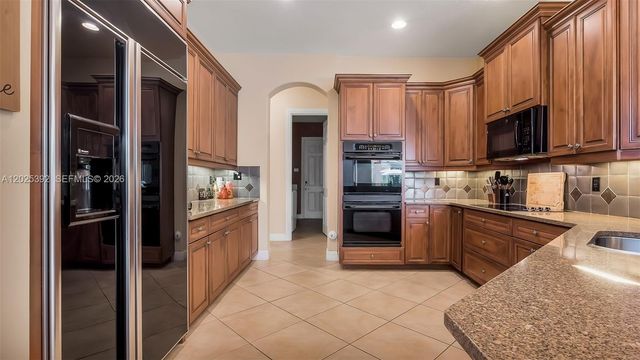 8891 Equus Circle, Boynton Beach, FL 33472
