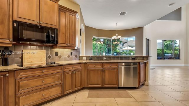 8891 Equus Circle, Boynton Beach, FL 33472