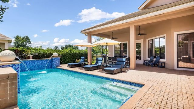 8891 Equus Circle, Boynton Beach, FL 33472