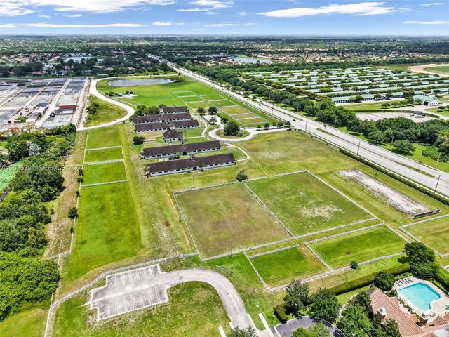 8891 Equus Circle, Boynton Beach, FL 33472