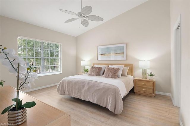 675 Wiggins Lake DR # 201, Naples, FL 34110