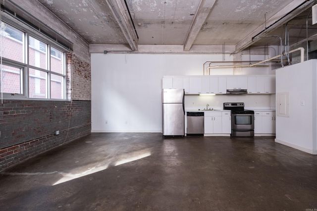 423 E 3rd St Apt 213, Little Rock, AR 72201