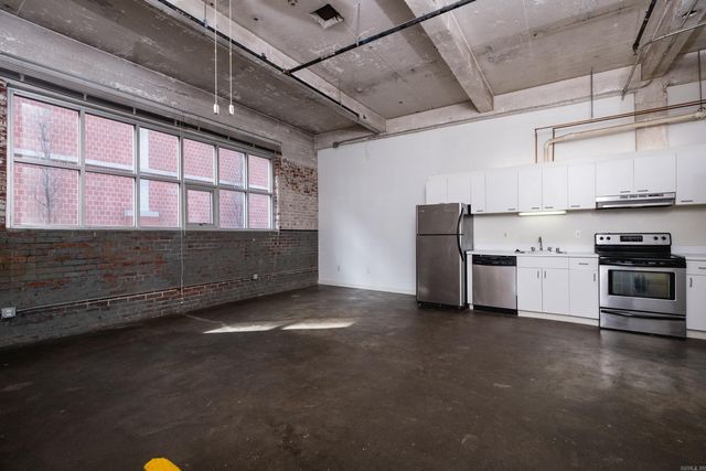 423 E 3rd St Apt 213, Little Rock, AR 72201