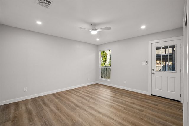 4306 Loop 820, Fort Worth, TX 76109