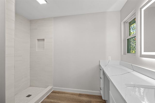 4306 Loop 820, Fort Worth, TX 76109