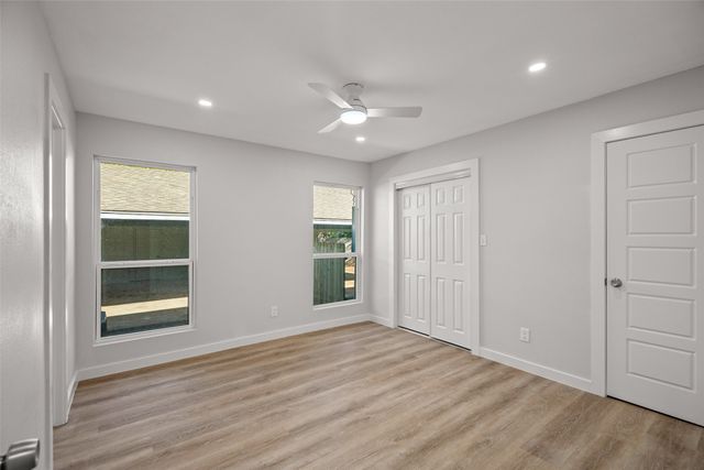 4306 Loop 820, Fort Worth, TX 76109