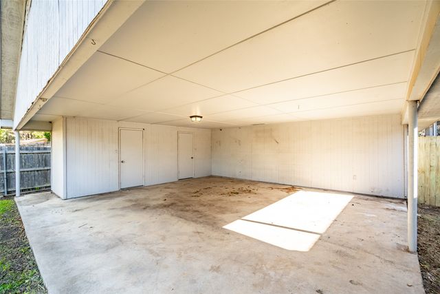 4306 Loop 820, Fort Worth, TX 76109