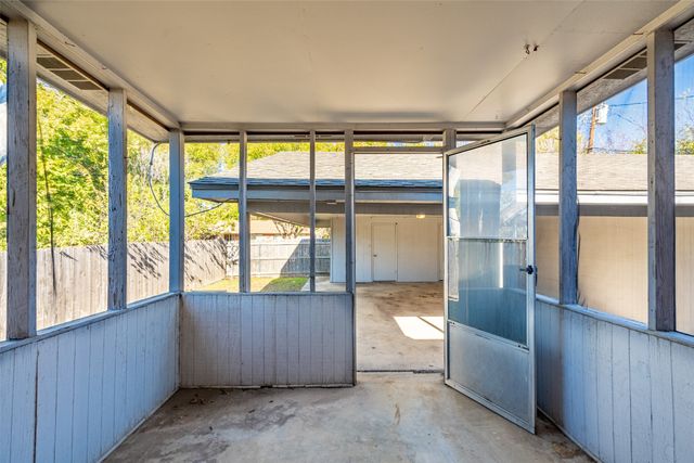 4306 Loop 820, Fort Worth, TX 76109