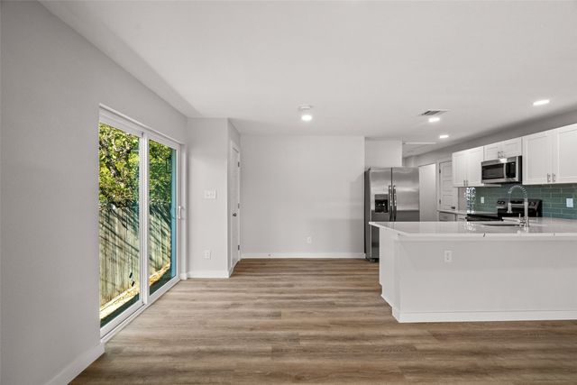 4306 Loop 820, Fort Worth, TX 76109