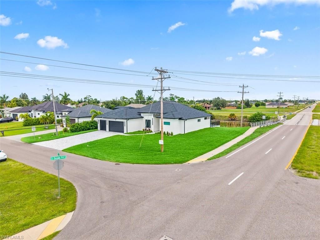 2417 SW 2nd TER, CAPE CORAL, FL 33991 — photo 3