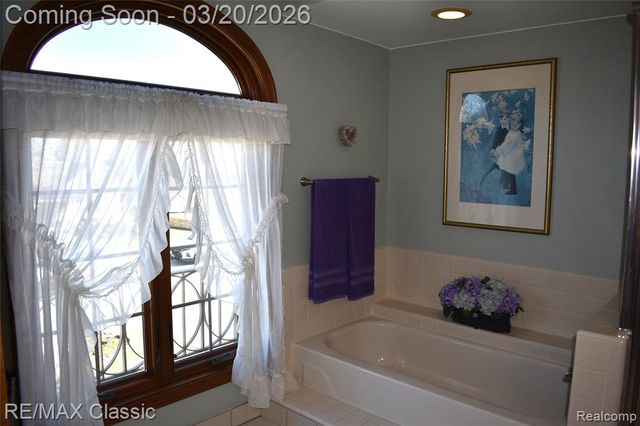 17389 Maple Hill Drive, Northville, MI 48168