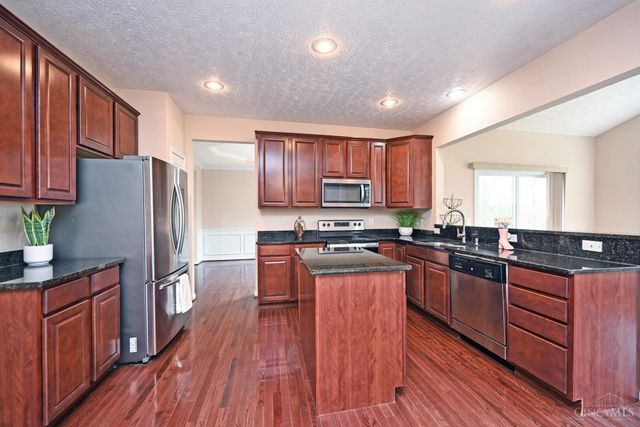 6407 Evergreen Court, Mason, OH 45040