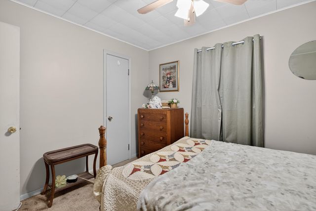 2013 Cooper Road, Jackson, MI 49202