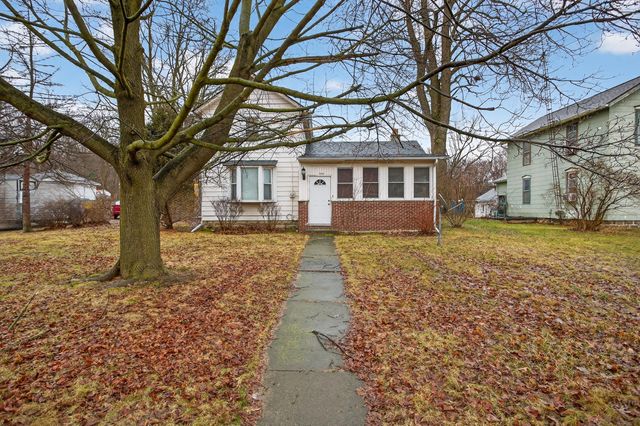 2013 Cooper Road, Jackson, MI 49202