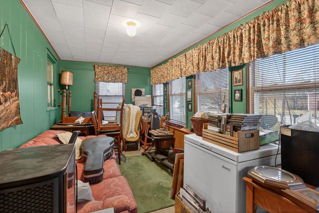 2013 Cooper Road, Jackson, MI 49202