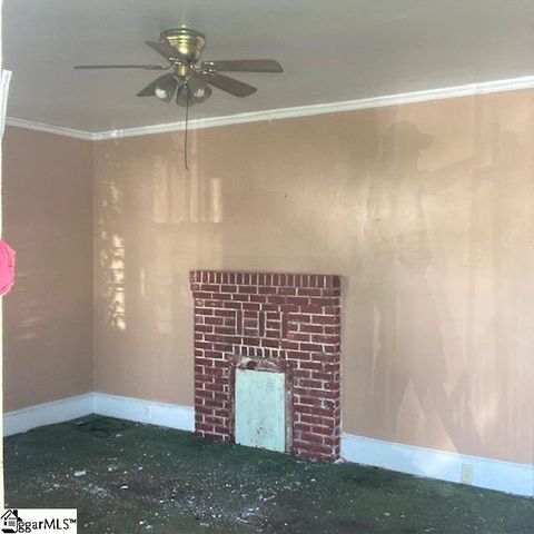 14 Piedmont Avenue, Greenville, SC 29611