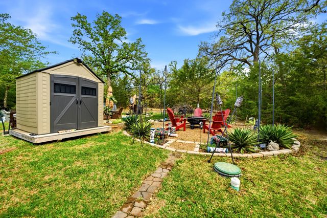 7112 Sandy Lake Road, Quinlan, TX 75474