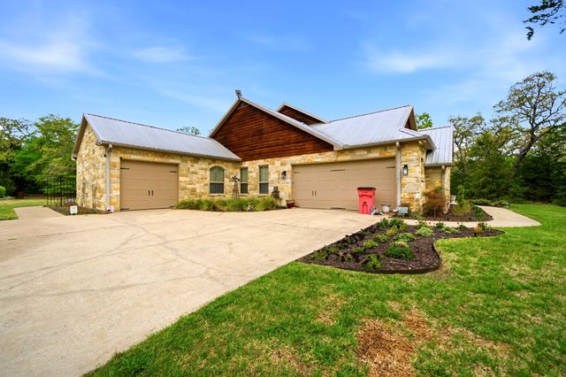 7112 Sandy Lake Road, Quinlan, TX 75474