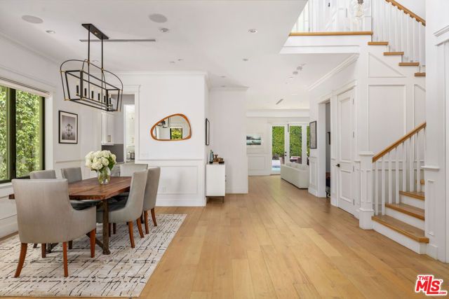 4104 Kraft Avenue, Los Angeles, CA 91604