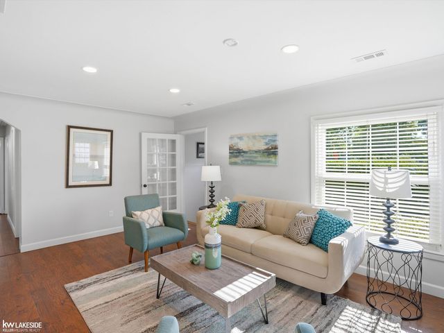 131 N CAMPBELL Road, Royal Oak, MI 48067
