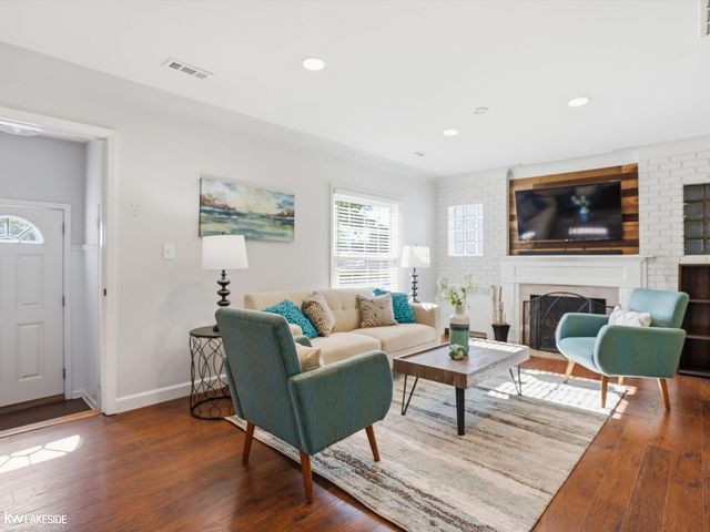 131 N CAMPBELL Road, Royal Oak, MI 48067