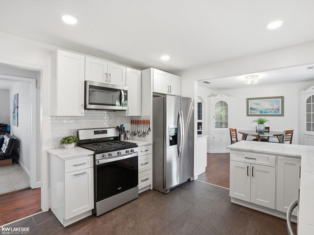 131 N CAMPBELL Road, Royal Oak, MI 48067