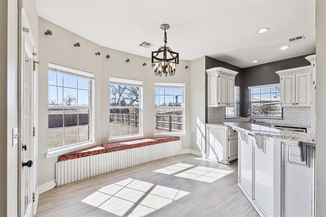 1605 Silver Oak Drive, Blanchard, OK 73010