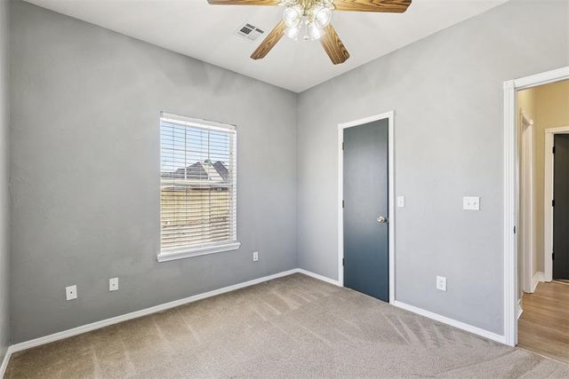 1605 Silver Oak Drive, Blanchard, OK 73010