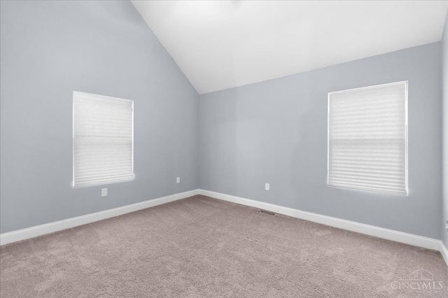 6325 Desmond St, Cincinnati, OH 45227