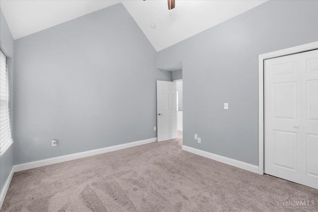 6325 Desmond St, Cincinnati, OH 45227